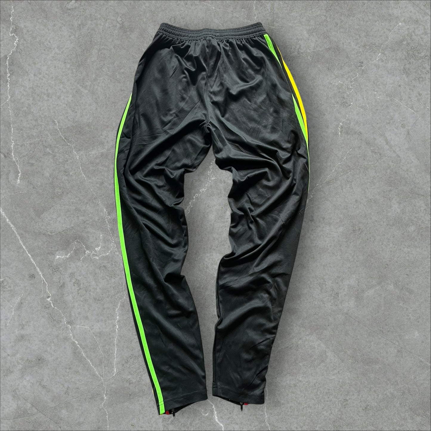 Adidas Ajax Amsterdam Trackpants – Rasta Colors – Reggae Edition 2021 (XL)