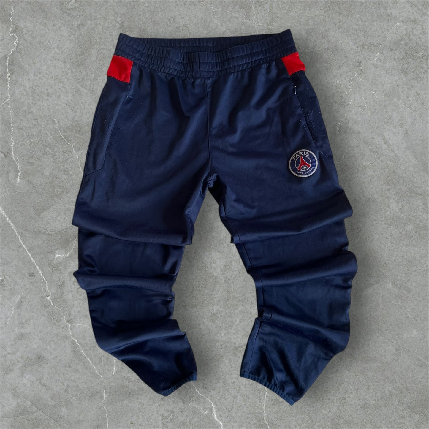 PSG Nike Tracksuit (red top/navy pants) — 2016–2018 (M)