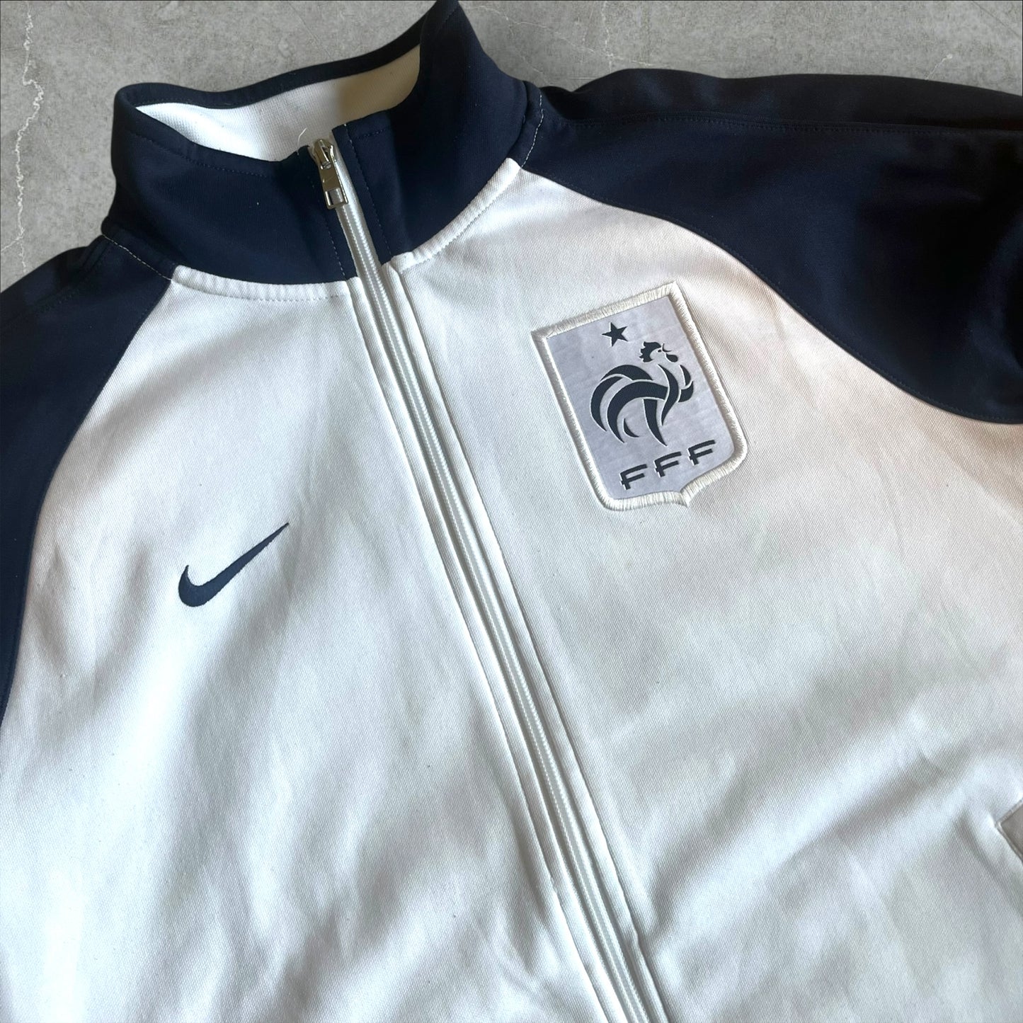 France Nike Track Jacket (white/navy) — 2006–2008 (M)