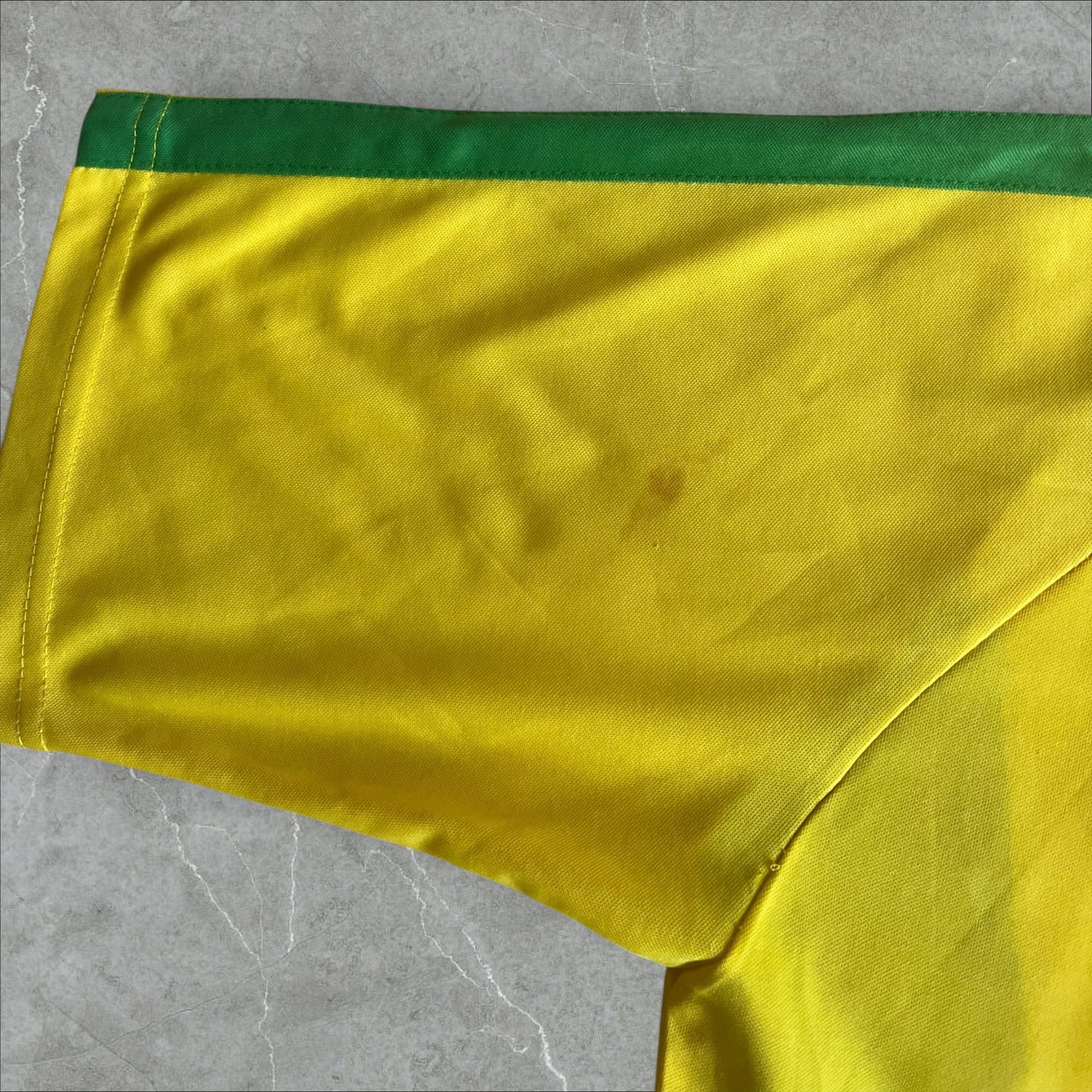 Adidas Brasilien Trikot Vintage Style • 90s Equipment Look (S)