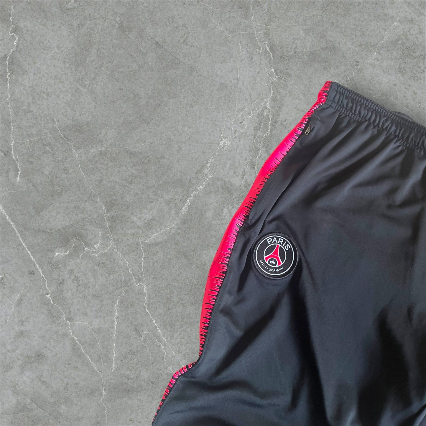 PSG Nike Aeroswift Training Set (black/pink) — 2018–2019 (L)