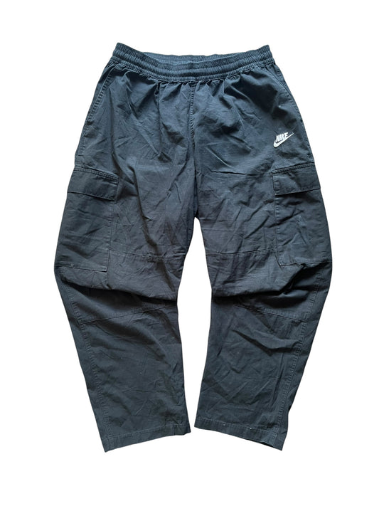 Nike Cargo Hose (L)