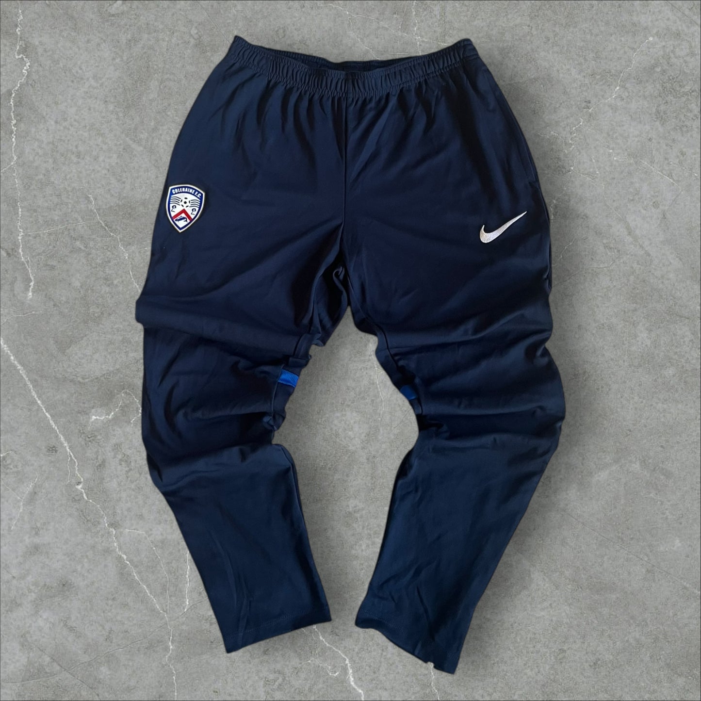 Nike Coleraine F.C. Trackpants (L)