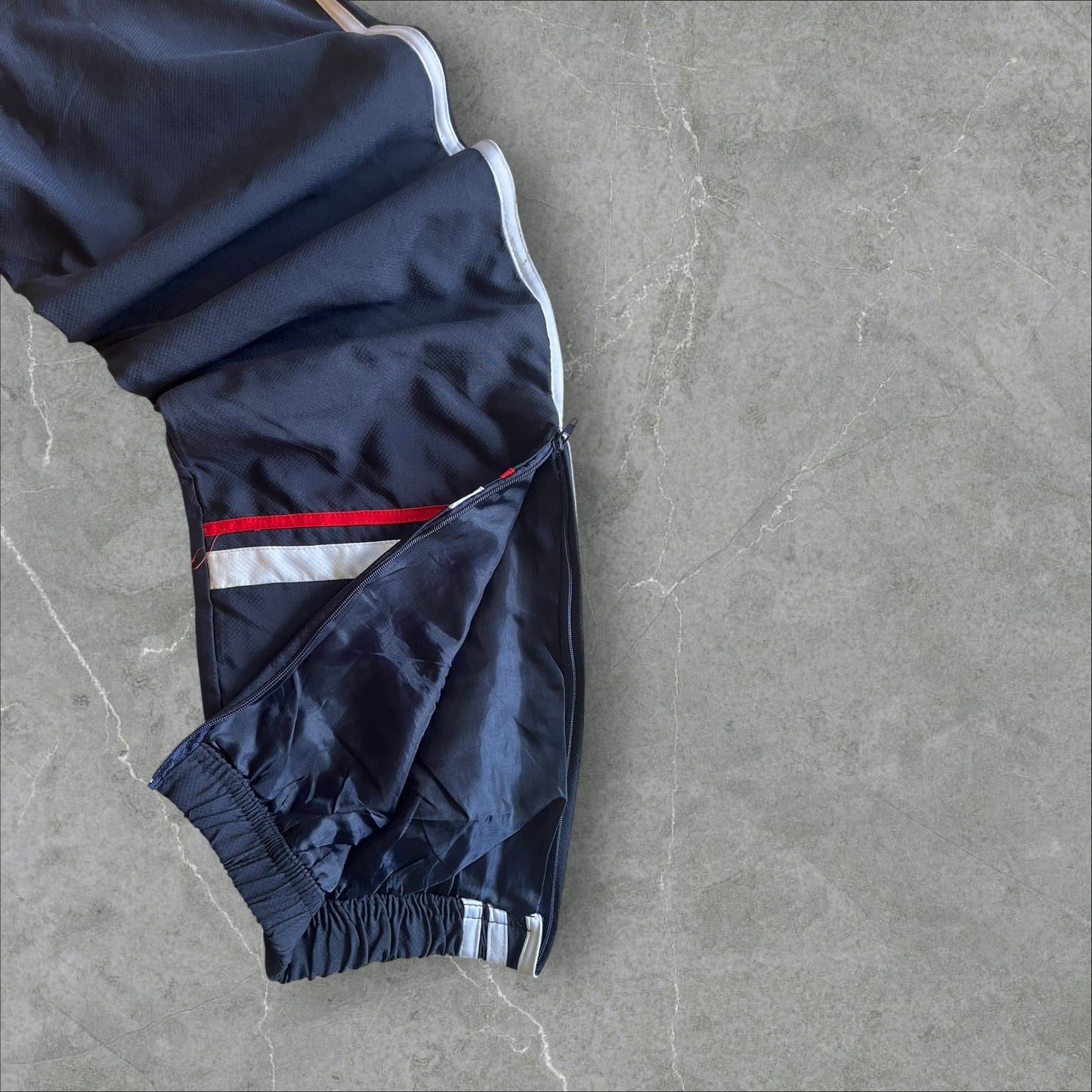 Adidas x Samsung - Chelsea FC Trackpants – Premier League Vintage (ca. 2010) (S)