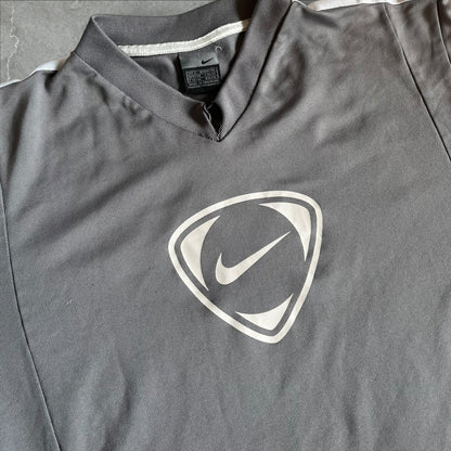 Nike Team Shield Jersey Shirt (grey) — 2002–2005 (L)