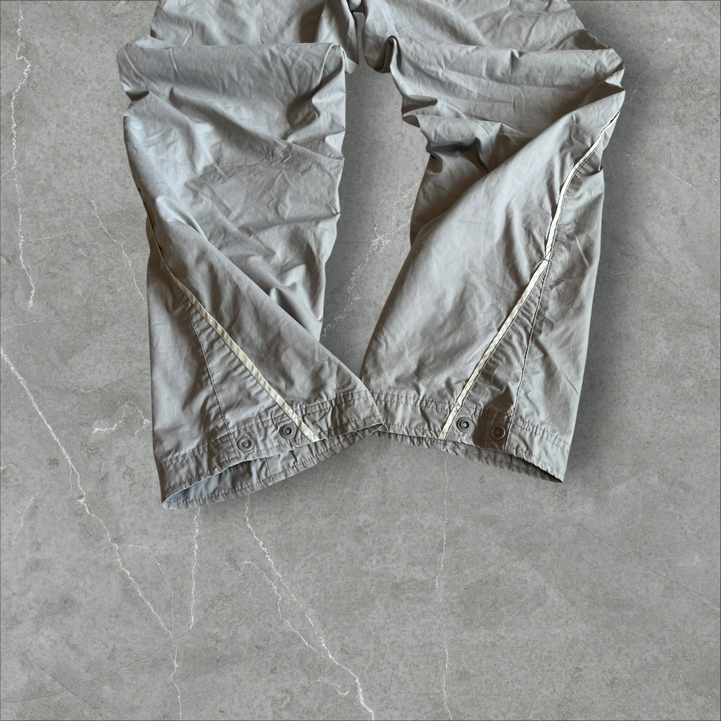 Nike Nylon Track Pants (grey, red tab) — 2003–2006 (M)