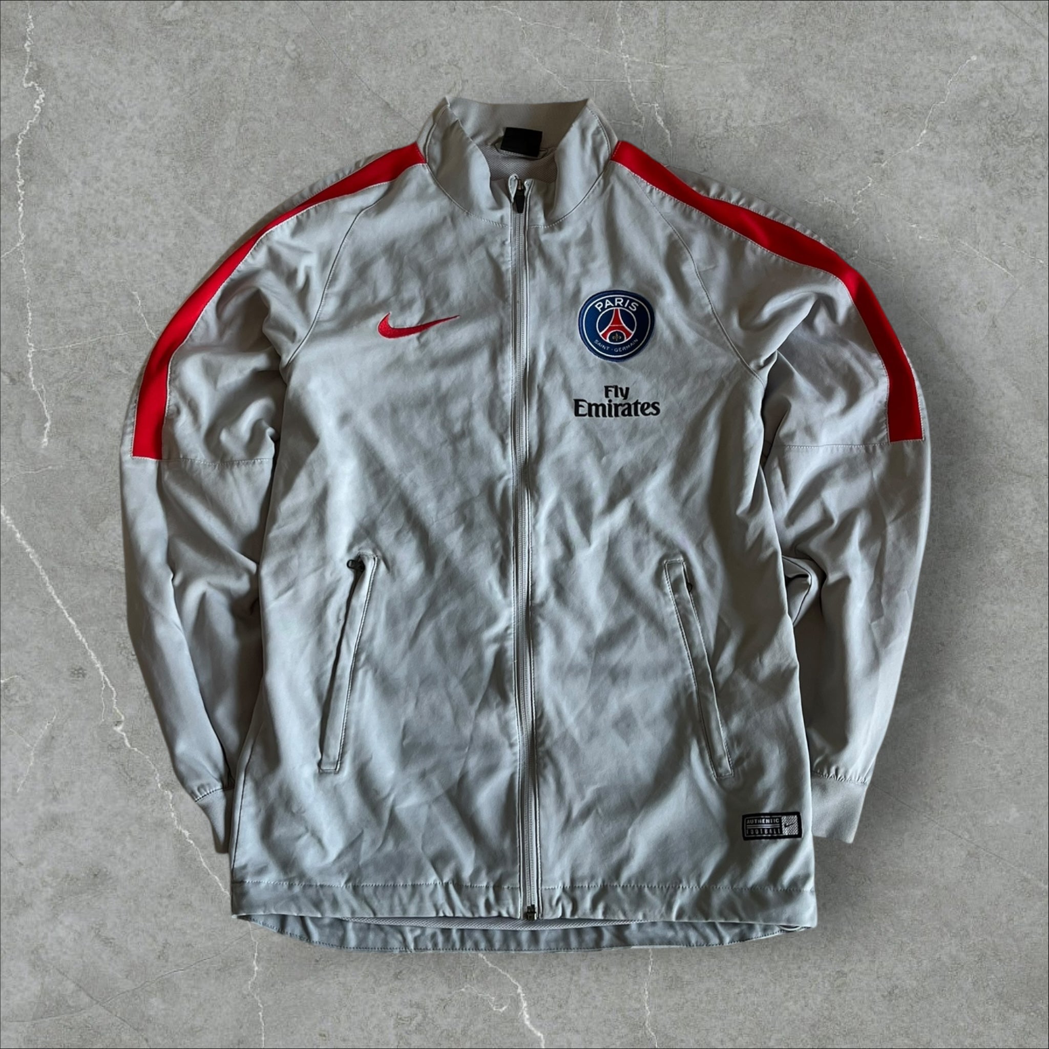 PSG Nike Tracksuit (grey/red, Fly Emirates) — 2013–2015 (S) – DK